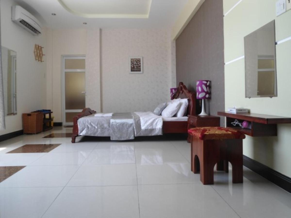 Khang Khang 2 Hotel Куїнон Екстер'єр фото